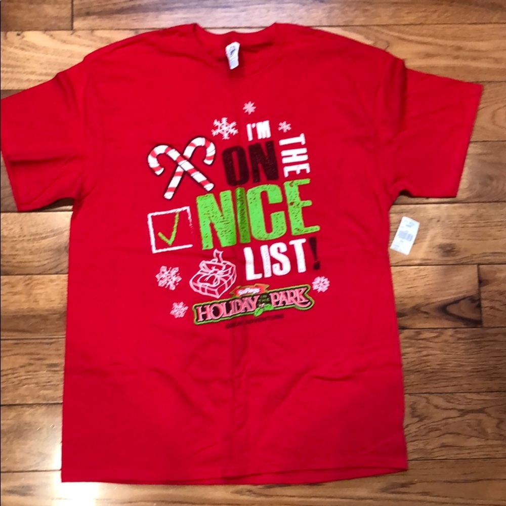 I’m on the Nice List- Six Flags Holiday T-Shirt